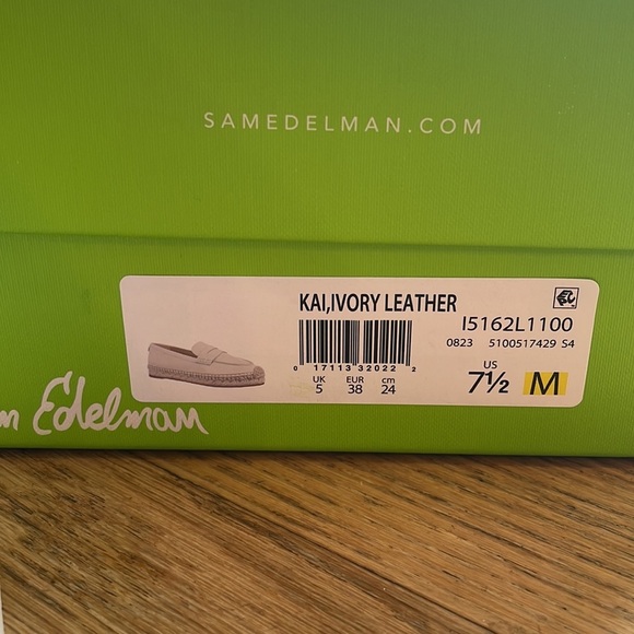 Sam Edelman tan loafer size 7.5 - Picture 7 of 15